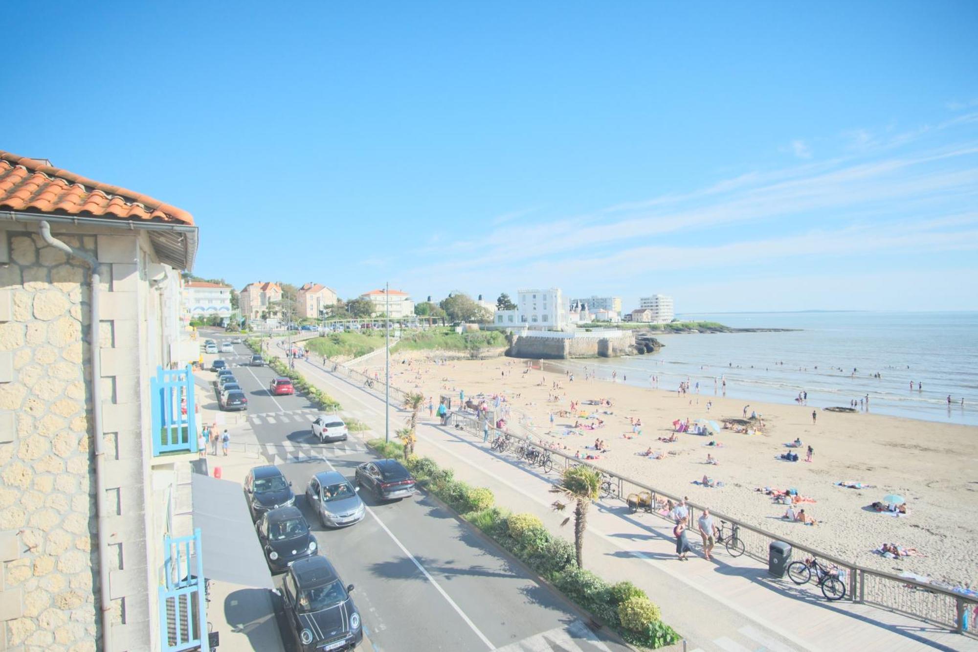 Appartement Avec Balcons Vue Mer A Pontaillac Royan Exterior foto