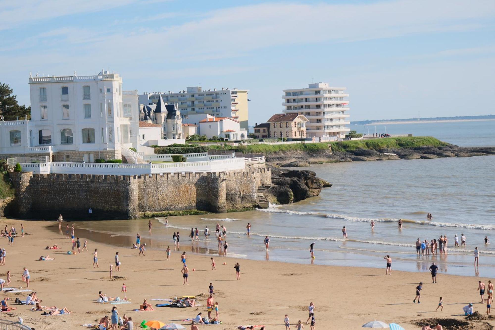 Appartement Avec Balcons Vue Mer A Pontaillac Royan Exterior foto